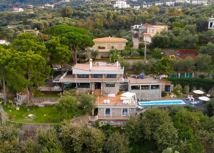 Amore Rentals - Villa Giada