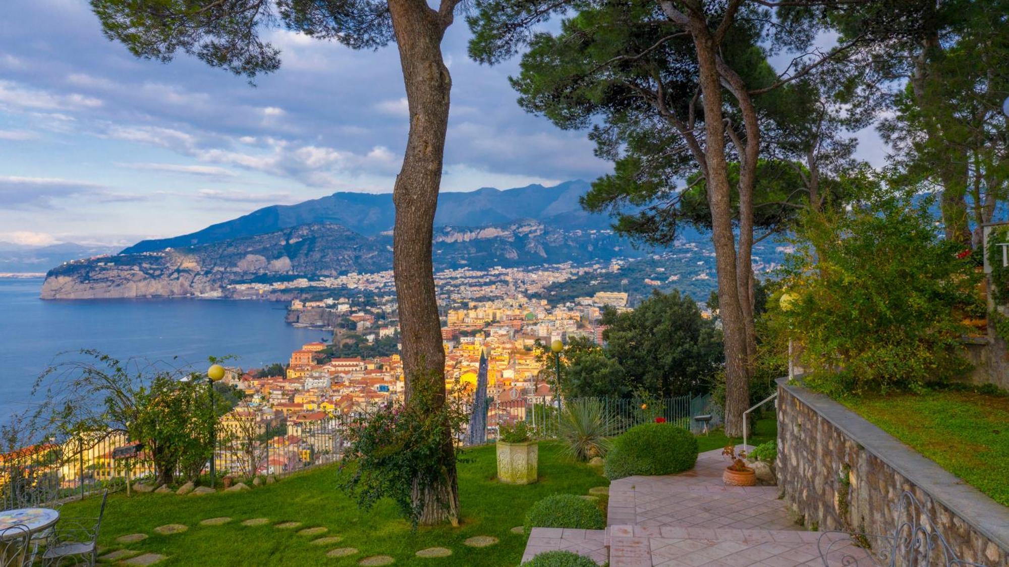 Amore - Giada Villa *